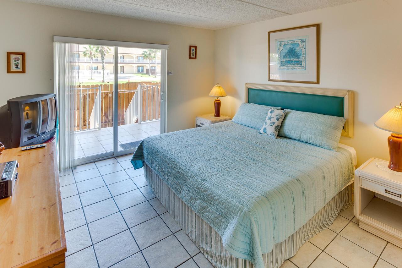 Fiesta Sol Condominiums South Padre Island Rum bild
